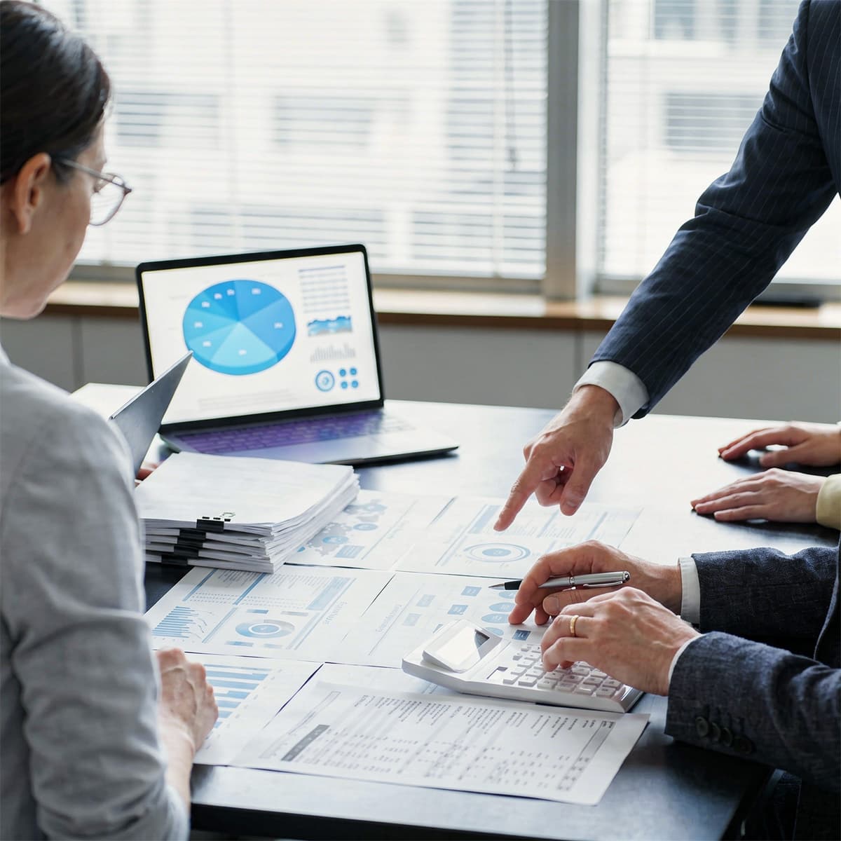  Asesoría de empresas y particulares en Mazaricos